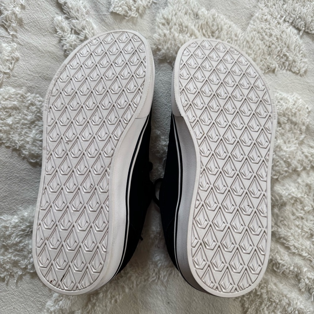 Volcom Compound Toe Work Shoes - Picture 2 of 3